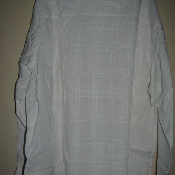 LINEN TOMMY BAHAMA WHITE BUTTON UP SHIRT - Picture 5 of 5